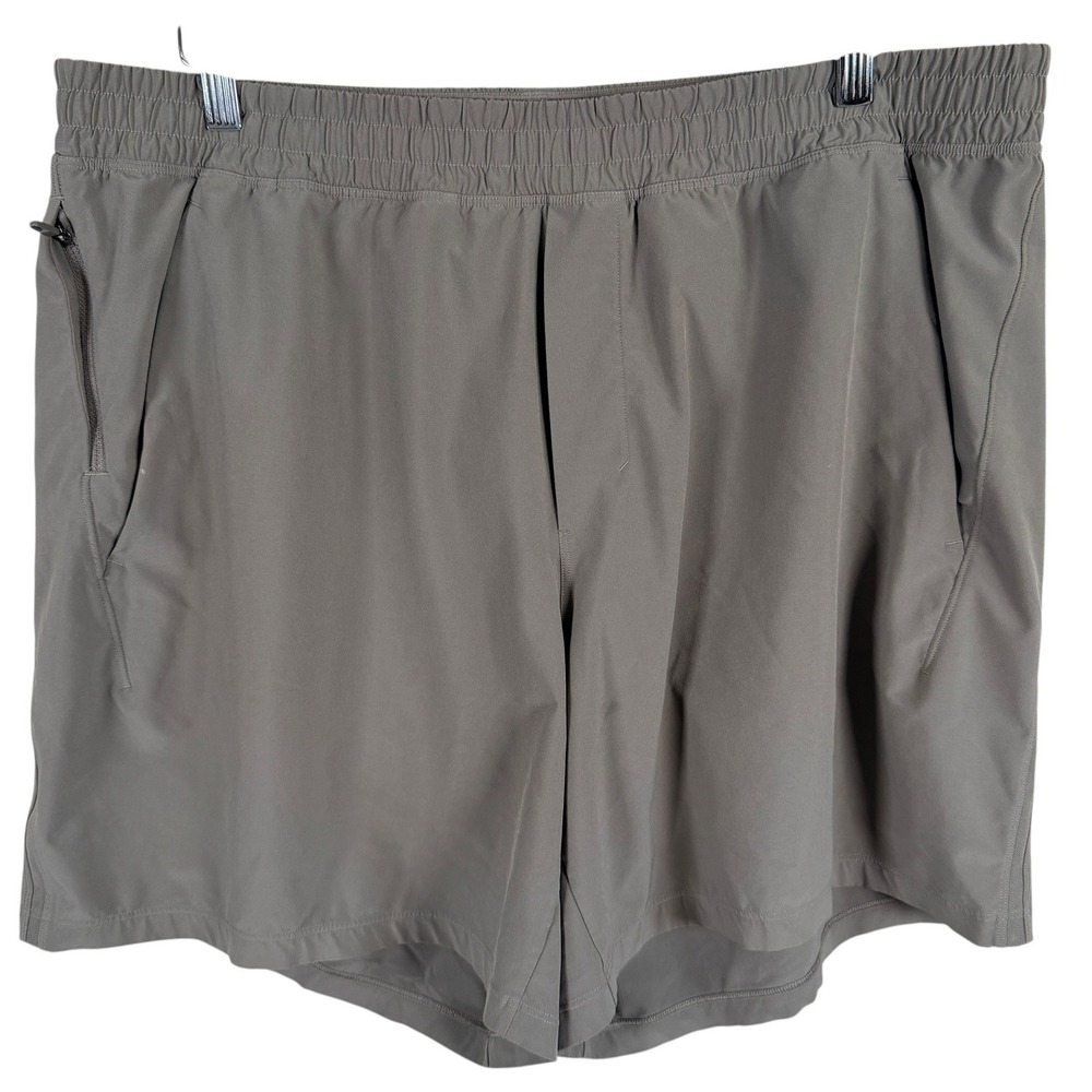 Lululemon Pace Breaker Linerless Shorts Mens XXL Grey 7 Inch Inseam LM7B80S